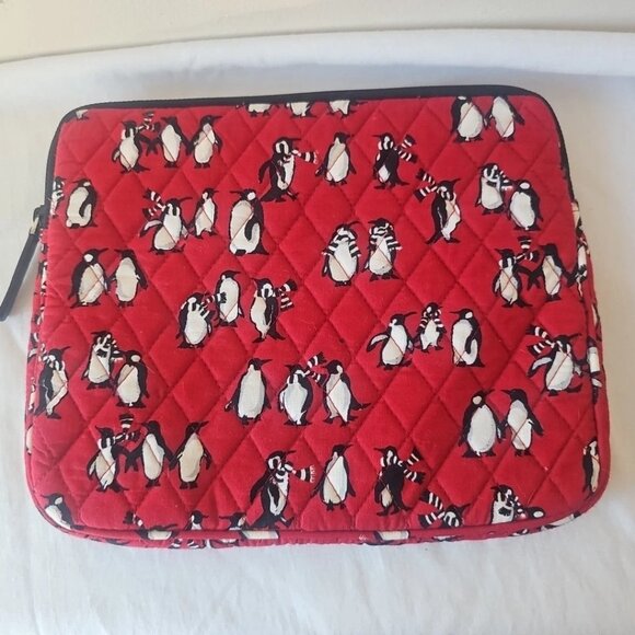 Vera Bradley Playful Penguins Tablet Sleeve-Size: 10.5" X 8.5" - Picture 1 of 4